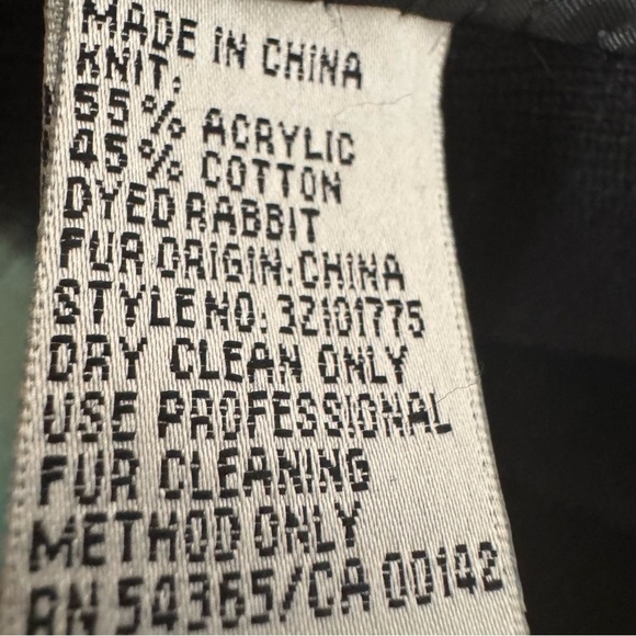 Nygard Ribbed Black Rabbit Fur Sweater Vest Full Zip Size Medium - Picture 9 of 9